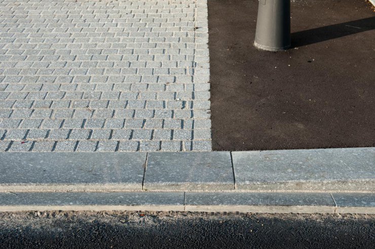Bordures + pavés granit Gris Bleu des Vosges