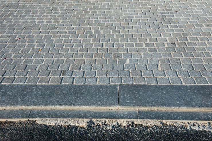 Bordures + pavés granit Gris Bleu des Vosges