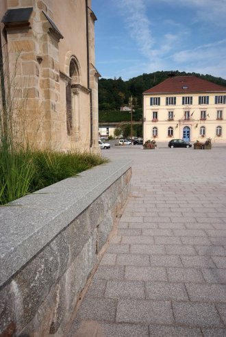 Bordures + dalles + pavés granits feuille Morte de Senones + Gris Bleu des Vosges