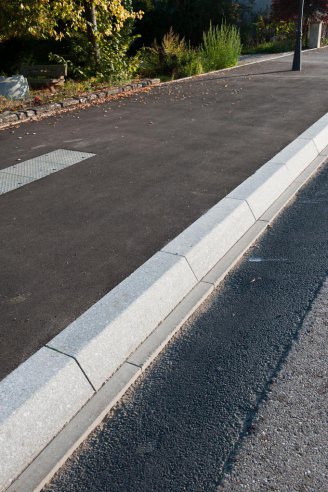 Bordures + pavés granit Gris Bleu des Vosges